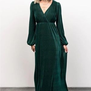 Size Medium Baltic Born Emerald Green Venus Pleated Maxi Dress. Worn Once